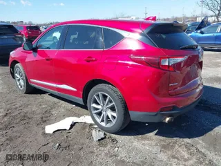 2019 Acura RDX w/Technology Pkg with VIN 5J8TC2H54KL013305, listed as a IAAI auction lot 41748901 with 63,439 mi miles. Bid and sale history available at carsss.com. Image 3.