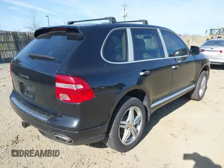 2009 Porsche Cayenne z VIN WP1AA29P19LA10382, wystawiony jako IAAI lot #41812217 z przebiegiem 139 358 mil mil oraz . Historia ofert i sprzedaży dostępna na DreamBid. Obrazek 4.