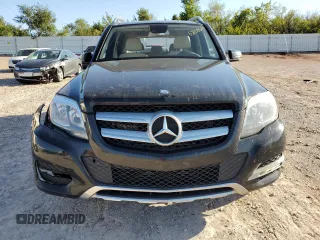 2015 Mercedes-Benz GLK 250 with VIN WDCGG0EB3FG394866, listed as a Copart auction lot 68585283 with 140,308 mi miles and . Bid and sale history available at DreamBid. Image 5.
