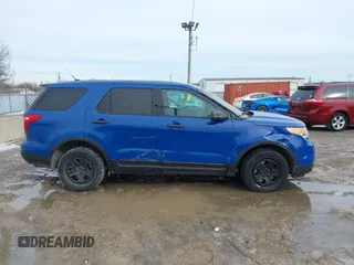 2013 Ford Police Interceptor Utility z VIN 1FM5K8AR4DGA51599, wystawiony jako IAAI lot #41589375 z przebiegiem 198 053 mil mil oraz . Historia ofert i sprzedaży dostępna na DreamBid. Obrazek 13.