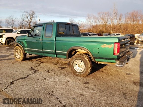 1996 Ford F-150 with VIN 1FTEX14N8TKA40042, listed as a Copart auction lot 88220235 with 190,784 mi miles and Salvage Title. Bid and sale history available at carsss.com. Image 2.