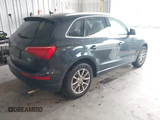 2012 Audi Q5 Premium Plus z VIN WA1LFAFP2CA080870, wystawiony jako IAAI lot #42094583 z przebiegiem 132 189 mil mil oraz . Historia ofert i sprzedaży dostępna na DreamBid. Obrazek 4.
