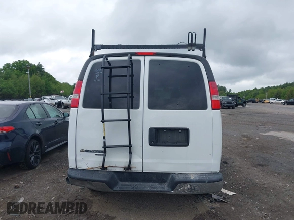 2016 Chevrolet Express Passenger LT with VIN 1GAZGPFG7G1268122, listed as a IAAI auction lot 42306158 with 252,049 mi miles and . Bid and sale history available at DreamBid. Image 16.