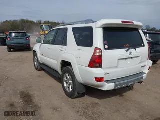 2005 Toyota 4Runner SR5 with VIN JTEBU14R850061191, listed as a IAAI auction lot 41740477 with 317,448 mi miles. Bid and sale history available at carsss.com. Image 3.