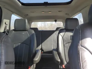 2015 GMC Acadia Denali z VIN 1GKKVTKD9FJ361276, wystawiony jako Copart lot #52775995 z przebiegiem 134 979 mil mil oraz Szkoda całkowita • Salvage title. Historia ofert i sprzedaży dostępna na DreamBid. Obrazek 10.
