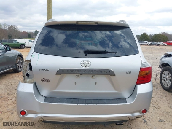 2008 Toyota Highlander Sport with VIN JTEDS43A382007009, listed as a IAAI auction lot 41843043 with 301,488 mi miles. Bid and sale history available at carsss.com. Image 16.