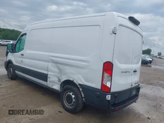 2019 Ford Transit z VIN 1FTYR2CM1KKA28111, wystawiony jako IAAI lot #42439960 z przebiegiem 116 173 mil mil oraz . Historia ofert i sprzedaży dostępna na DreamBid. Obrazek 3.