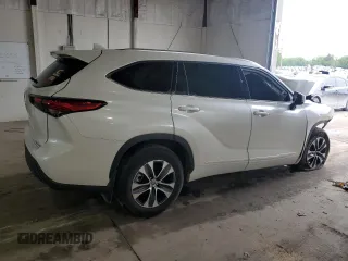 2021 Toyota Highlander XLE with VIN 5TDGZRBH6MS531864, listed as a Copart auction lot 58126045 with Not provided miles and Salvage title. Bid and sale history available at DreamBid. Image 3.