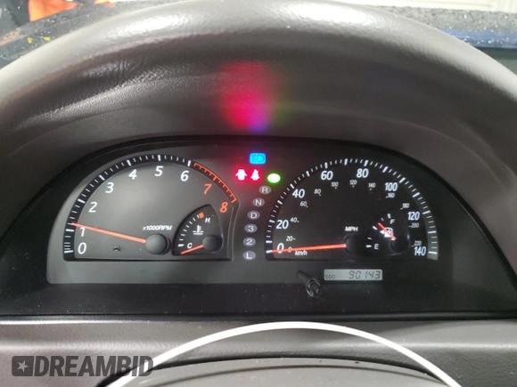 2003 Toyota Camry LE z VIN 4T1BF30K23U058761, wystawiony jako Copart lot #51286985 z przebiegiem 90 143 mil mil oraz Nie do naprawy • Non repairable. Historia ofert i sprzedaży dostępna na DreamBid. Obrazek 9.
