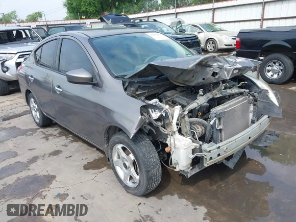 2015 Nissan Versa SV with VIN 3N1CN7APXFL830101, listed as a IAAI auction lot 41952806 with 144,354 mi miles. Bid and sale history available at carsss.com. Image 1.