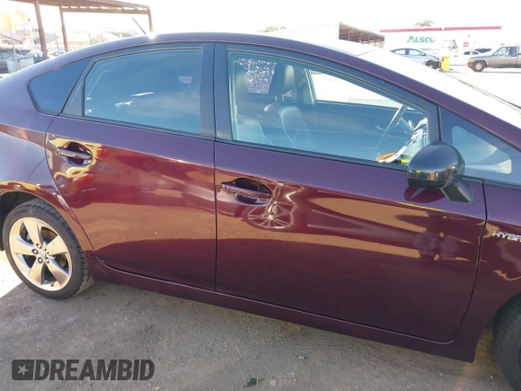 2013 Toyota Prius One with VIN JTDKN3DU7D5616179, listed as a IAAI auction lot 41640997 with 130,411 mi miles. Bid and sale history available at carsss.com. Image 13.