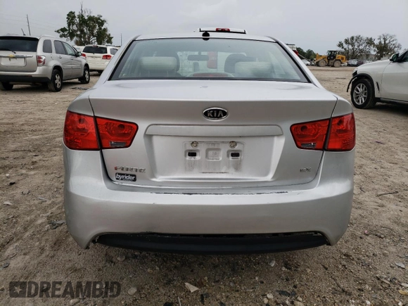 2011 Kia Forte EX with VIN KNAFU4A24B5449092, listed as a Copart auction lot 61679584 with 129,196 mi miles and Non Repairable. Bid and sale history available at carsss.com. Image 6.