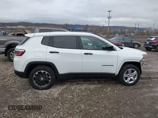 2023 Jeep Compass Sport with VIN 3C4NJDAN0PT516635, listed as a IAAI auction lot 41492162 with 19,315 mi miles and . Bid and sale history available at DreamBid. Image 14.