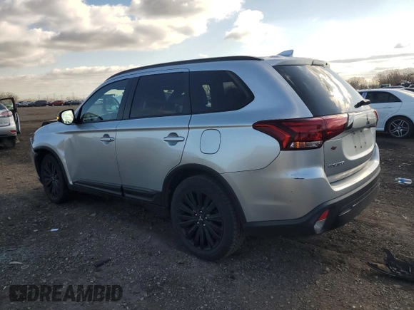 2020 Mitsubishi Outlander SE z VIN JA4AD3A30LZ040995, wystawiony jako Copart lot #53174605 z przebiegiem 139 046 mil mil oraz Szkoda całkowita • Salvage title. Historia ofert i sprzedaży dostępna na DreamBid. Obrazek 2.