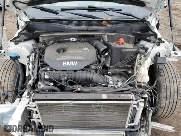2016 BMW X1 xDrive28i with VIN WBXHT3C36GP884211, listed as a Copart auction lot 41121133 with 62,282 mi miles. Bid and sale history available at carsss.com. Image 11.