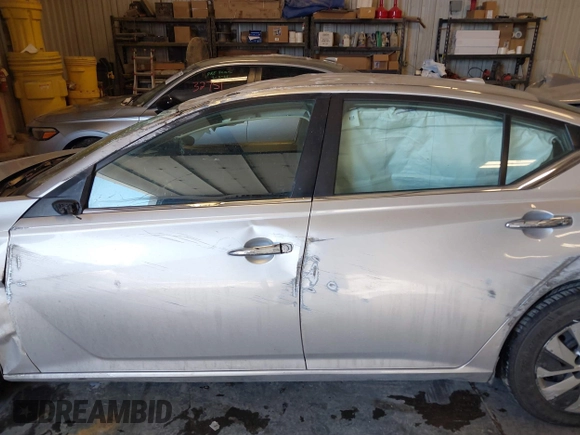 2020 Nissan Altima S with VIN 1N4BL4BV6LC197118, listed as a IAAI auction lot 41616262 with 104,382 mi miles and . Bid and sale history available at DreamBid. Image 14.