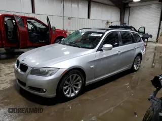 2011 BMW 3 Series 328i xDrive with VIN WBAUU3C56BA541692, listed as a Copart auction lot 44455995 with Not Provided miles and Salvage Title. Bid and sale history available at DreamBid. Image 1.