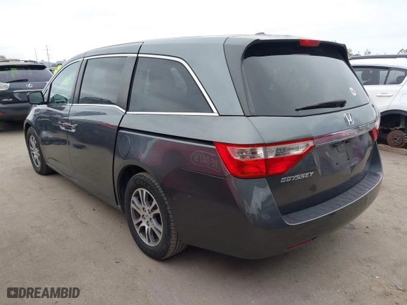 2011 Honda Odyssey EX-L with VIN 5FNRL5H66BB015305, listed as a IAAI auction lot 42065872 with 190,580 mi miles. Bid and sale history available at carsss.com. Image 3.