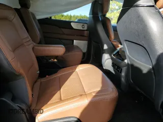 2023 Lincoln Navigator Reserve z VIN 5LMJJ3LG6PEL00420, wystawiony jako Copart lot #81053473 z przebiegiem 15 112 mil mil oraz . Historia ofert i sprzedaży dostępna na DreamBid. Obrazek 12.