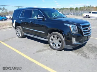 2015 Cadillac Escalade Luxury with VIN 1GYS4MKJ7FR607778, listed as a IAAI auction lot 41786288 with 140,374 mi miles. Bid and sale history available at carsss.com. Image 1.
