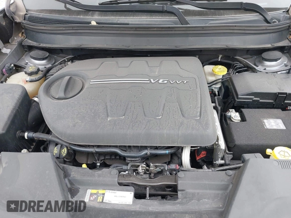 2018 Jeep Cherokee Latitude with VIN 1C4PJLCX4JD559096, listed as a IAAI auction lot 41925282 with 127,488 mi miles and . Bid and sale history available at DreamBid. Image 10.