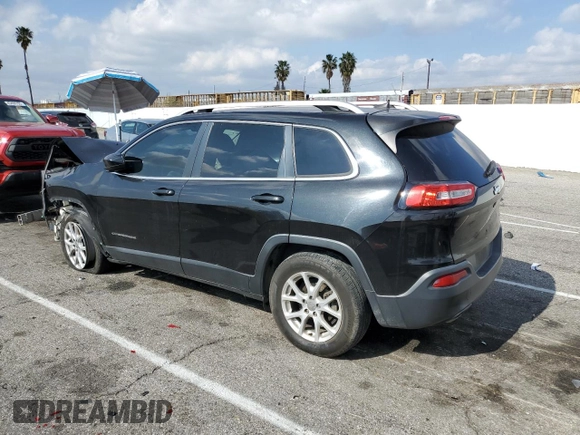 2016 Jeep Cherokee Latitude with VIN 1C4PJLCB1GW363800, listed as a Copart auction lot 50510675 with 157,806 mi miles and Clean Title. Bid and sale history available at carsss.com. Image 2.