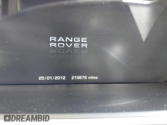 2013 Land Rover Range Rover HSE z VIN SALGS2DF7DA104884, wystawiony jako IAAI lot #41848384 z przebiegiem 216 676 mil mil oraz . Historia ofert i sprzedaży dostępna na DreamBid. Obrazek 7.