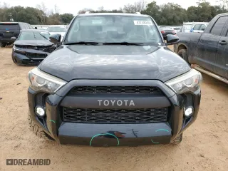 2018 Toyota 4Runner SR5 with VIN JTEZU5JR0J5170672, listed as a Copart auction lot 43738045 with 149,246 mi miles and Salvage Title. Bid and sale history available at carsss.com. Image 5.