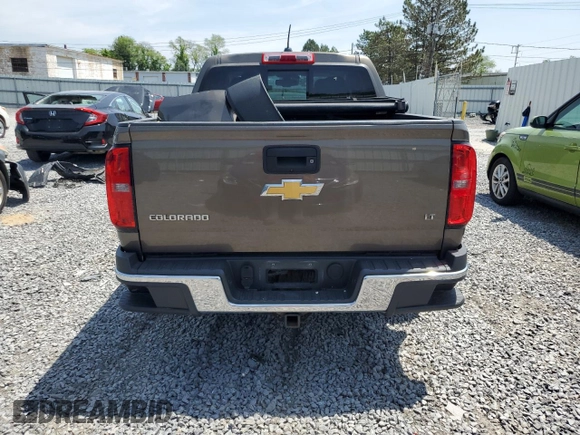 2016 Chevrolet Colorado 4WD LT с VIN 1GCGTCE35G1124702, выставлен на аукционе Copart как лот 59162545 с пробегом 135 429 миль миль и Списание • Salvage title. История ставок и продаж доступна на DreamBid. Изображение 6.