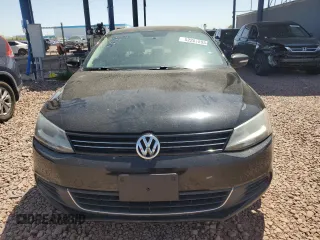 2014 Volkswagen Jetta TDI w/Premium with VIN 3VWLL7AJ8EM402757, listed as a Copart auction lot 52201895 with 99,475 mi miles and Salvage title. Bid and sale history available at DreamBid. Image 5.