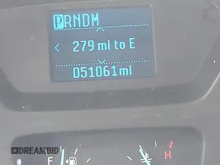 2017 Ford Transit с VIN 1FTYE1ZM0HKA09961, выставлен на аукционе IAAI как лот 42434479 с пробегом 51 061 миль миль и . История ставок и продаж доступна на DreamBid. Изображение 15.