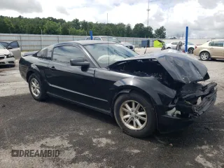 2008 Ford Mustang Deluxe with VIN 1ZVHT80N585146782, listed as a Copart auction lot 60792295 with Not provided miles and Salvage title. Bid and sale history available at DreamBid. Image 4.