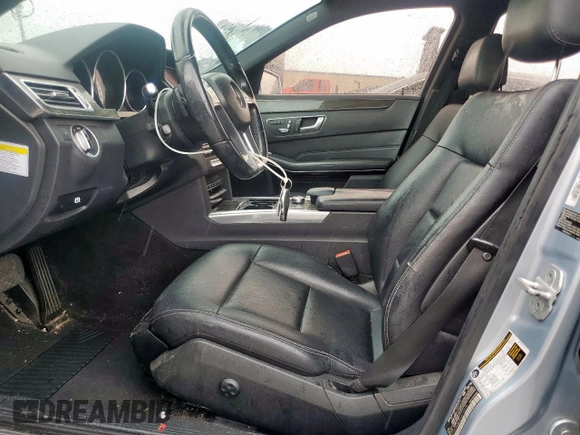 2014 Mercedes-Benz E 350 Sport z VIN WDDHF5KBXEA815374, wystawiony jako Copart lot #58481465 z przebiegiem 227 360 mil mil oraz Szkoda całkowita • Salvage title. Historia ofert i sprzedaży dostępna na DreamBid. Obrazek 7.