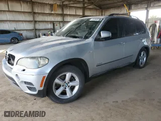 2011 BMW X5 35i with VIN 5UXZV4C5XBLL58438, listed as a Copart auction lot 44363815 with 168,546 mi miles and Clean Title. Bid and sale history available at carsss.com. Image 1.
