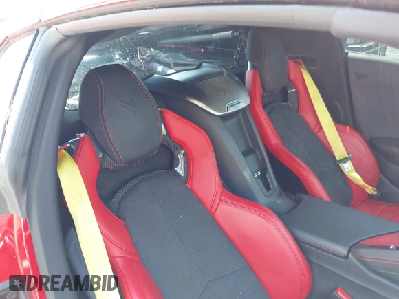 2023 Chevrolet Corvette 2LT z VIN 1G1YB2D43P5107409, wystawiony jako IAAI lot #42106263 z przebiegiem Nie podano mil oraz . Historia ofert i sprzedaży dostępna na DreamBid. Obrazek 8.
