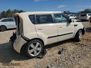 2010 Kia Soul ! with VIN KNDJT2A27A7111919, listed as a Copart auction lot 48813615 with 243,271 mi miles and Salvage Title. Bid and sale history available at carsss.com. Image 3.