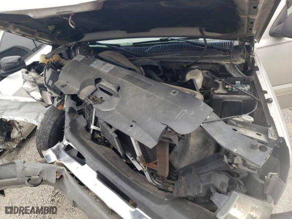 2004 Chevrolet Silverado 1500 Crew Cab LS with VIN 2GCEC13T241426789, listed as a Copart auction lot 47836305 with 179,746 mi miles and Salvage Title. Bid and sale history available at carsss.com. Image 11.