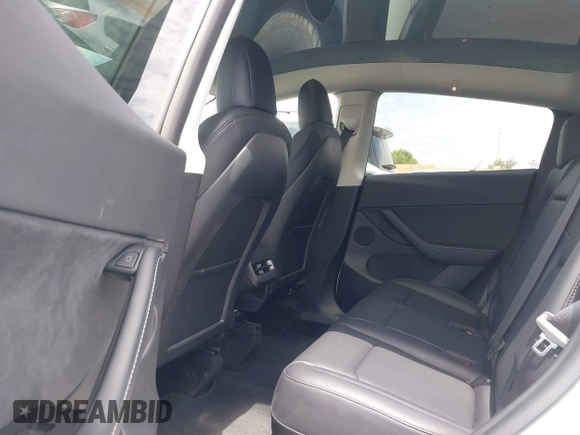2022 Tesla Model Y Performance with VIN 7SAYGDEF8NF407109, listed as a IAAI auction lot 42014282 with 24,937 mi miles and . Bid and sale history available at DreamBid. Image 8.