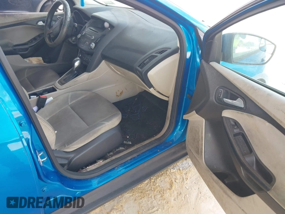 2015 Ford Focus SE with VIN 1FADP3F2XFL354354, listed as a IAAI auction lot 42183319 with 102,232 mi miles and . Bid and sale history available at carsss.com. Image 5.