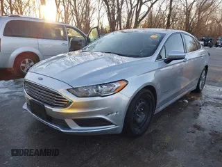 2018 Ford Fusion SE z VIN 3FA6P0LU4JR269064, wystawiony jako IAAI lot #41222967 z przebiegiem 115 077 mil mil oraz . Historia ofert i sprzedaży dostępna na DreamBid. Obrazek 18.