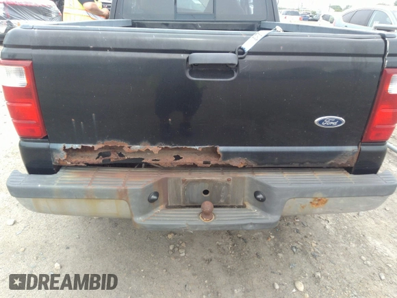 2001 Ford Ranger XL Fleet z VIN 1FTZR15E61PB44247, wystawiony jako IAAI lot #42362764 z przebiegiem 308 912 mil mil oraz . Historia ofert i sprzedaży dostępna na DreamBid. Obrazek 16.