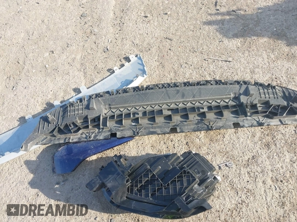 2021 Audi Q5 Premium z VIN WA1AAAFY8M2074985, wystawiony jako IAAI lot #42024998 z przebiegiem 12 778 mil mil oraz . Historia ofert i sprzedaży dostępna na DreamBid. Obrazek 12.