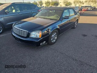 2004 Cadillac DeVille z VIN 1G6KD54Y64U133194, wystawiony jako Copart lot #82262914 z przebiegiem 148 721 mil mil oraz Czysty tytuł • Clean title. Historia ofert i sprzedaży dostępna na DreamBid. Obrazek 2.