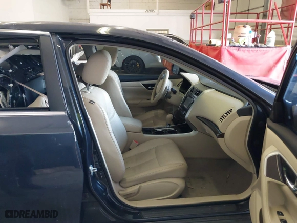 2013 Nissan Altima 3.5 SL with VIN 1N4BL3AP0DN471979, listed as a IAAI auction lot 41326964 with 119,939 mi miles. Bid and sale history available at carsss.com. Image 5.