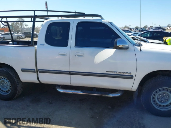 2001 Toyota Tundra SR5 with VIN 5TBRN341X1S166076, listed as a IAAI auction lot 41611961 with 177,097 mi miles and . Bid and sale history available at DreamBid. Image 13.