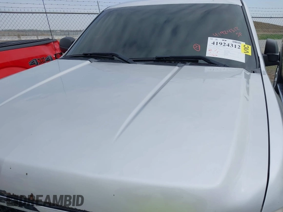 2013 Chevrolet Silverado 1500 LS with VIN 3GCPKREA1DG156984, listed as a IAAI auction lot 41924312 with 117,018 mi miles and . Bid and sale history available at DreamBid. Image 19.