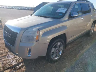 2012 GMC Terrain SLT-1 with VIN 2GKFLUE50C6192422, listed as a IAAI auction lot 41332803 with 200,666 mi miles. Bid and sale history available at carsss.com. Image 6.