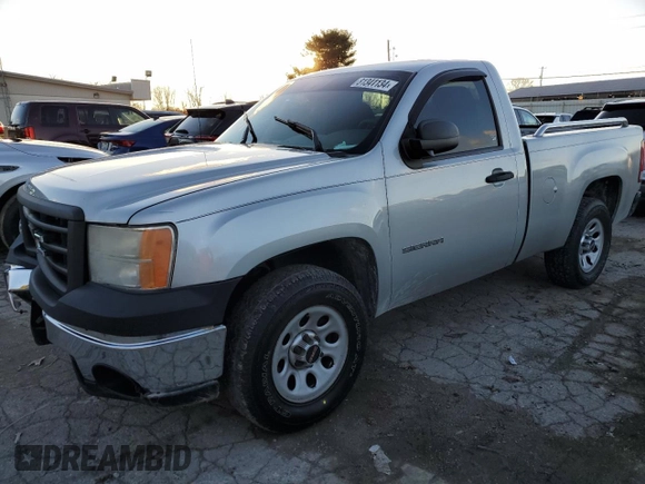 2011 GMC Sierra 1500 Work Truck z VIN 1GTN1TEX2BZ152273, wystawiony jako Copart lot #81341134 z przebiegiem 208 263 mil mil oraz Szkody całkowita. Historia ofert i sprzedaży dostępna na DreamBid. Obrazek 1.