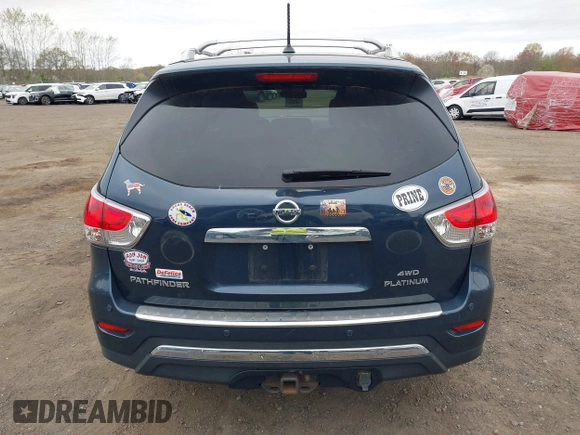 2014 Nissan Pathfinder SL with VIN 5N1AR2MM5EC703470, listed as a IAAI auction lot 42075929 with 124,920 mi miles. Bid and sale history available at carsss.com. Image 16.