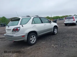 2001 Lexus RX 300 with VIN JTJHF10U310224517, listed as a IAAI auction lot 42201571 with 144,306 mi miles. Bid and sale history available at carsss.com. Image 4.